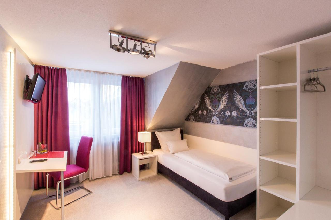 Hotel Hellers Twenty Four II -24H-Check-In- FDH Exterior photo