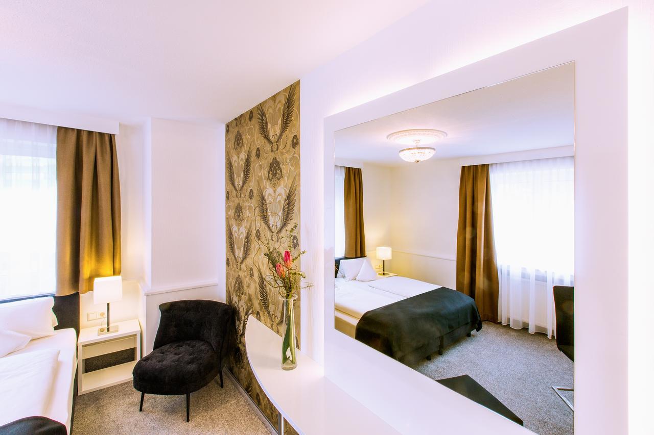 Hotel Hellers Twenty Four II -24H-Check-In- FDH Exterior photo