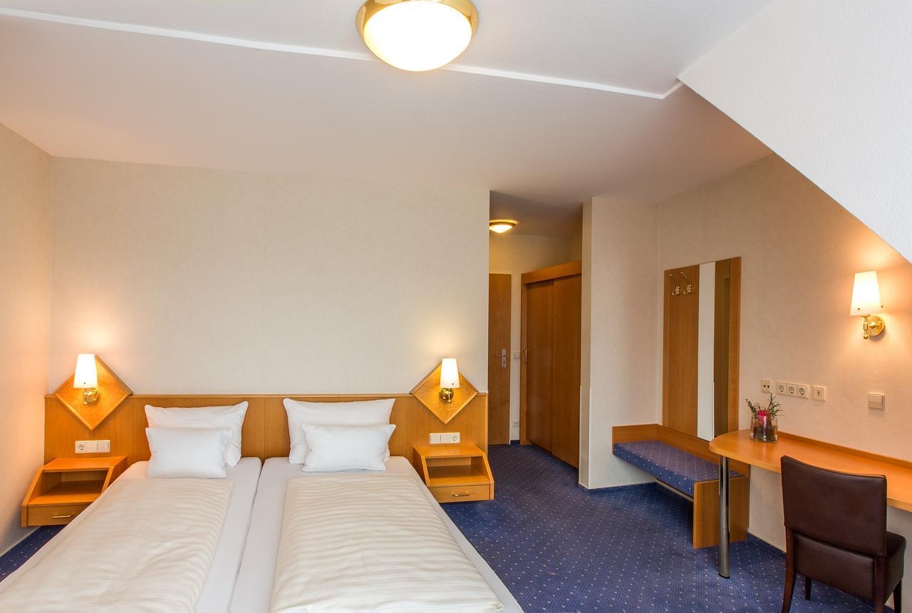 Hotel Hellers Twenty Four II -24H-Check-In- FDH Exterior photo